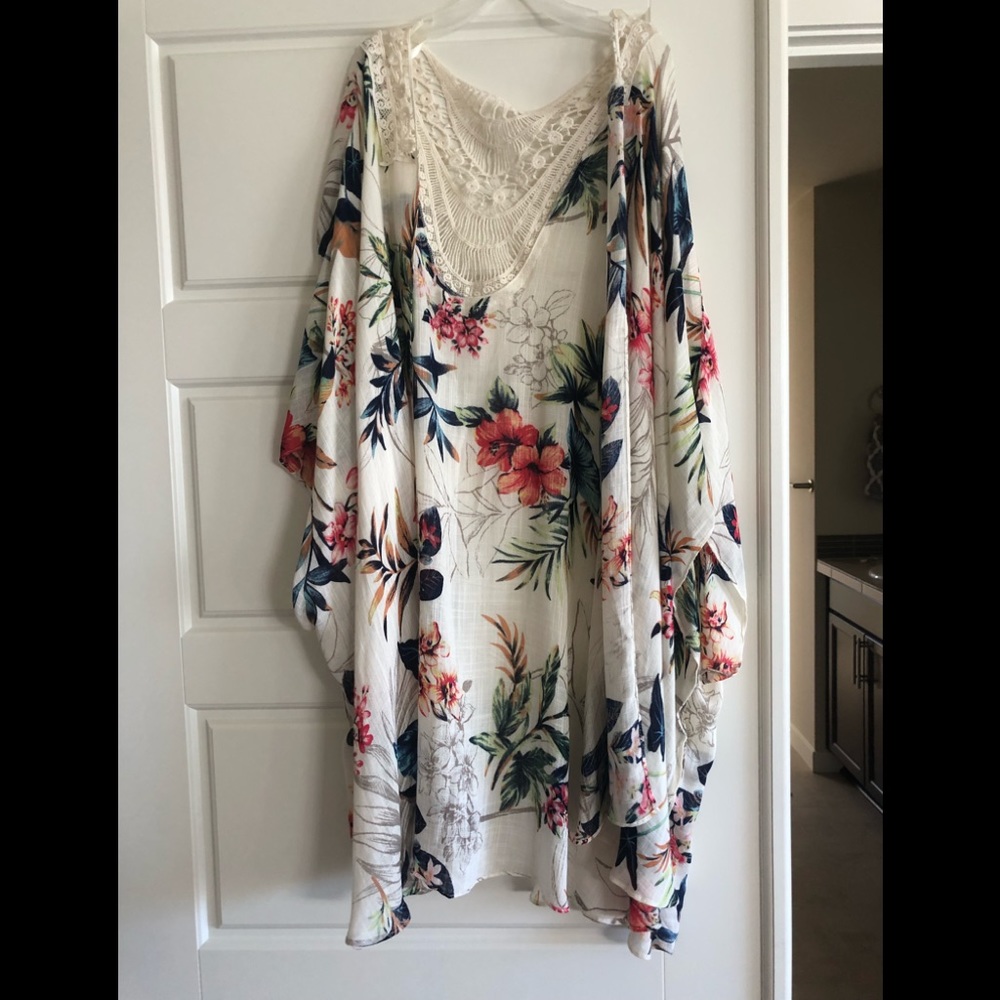 Floral kimono